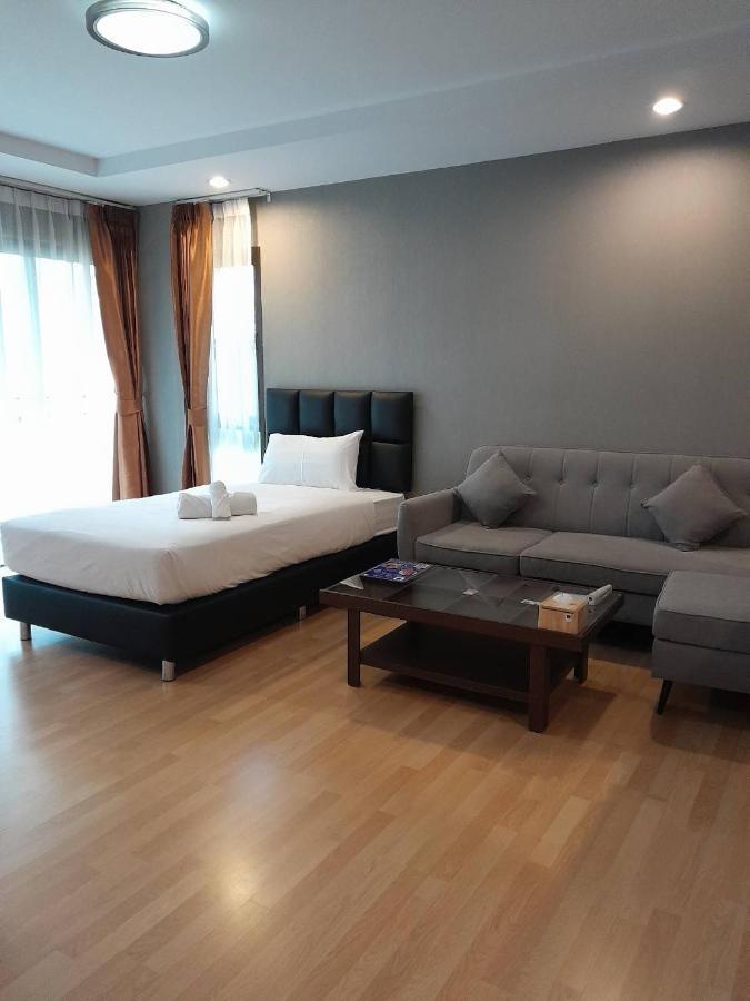 ไอยรา อยุธยา The Aiyara Ayutthaya Aparthotel Exterior foto