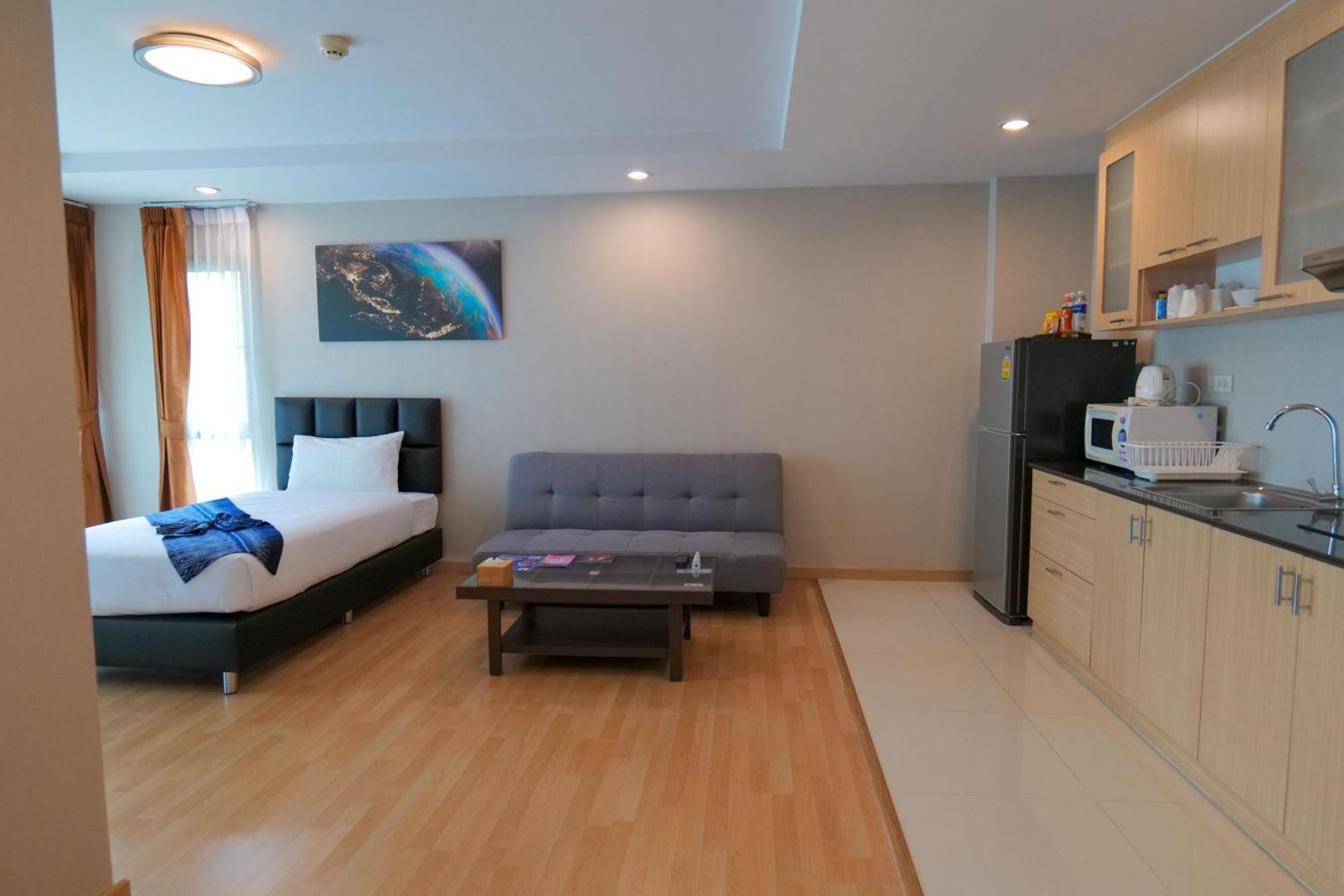 ไอยรา อยุธยา The Aiyara Ayutthaya Aparthotel Exterior foto